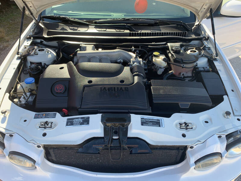 2002 Jaguar X-Type 2.5