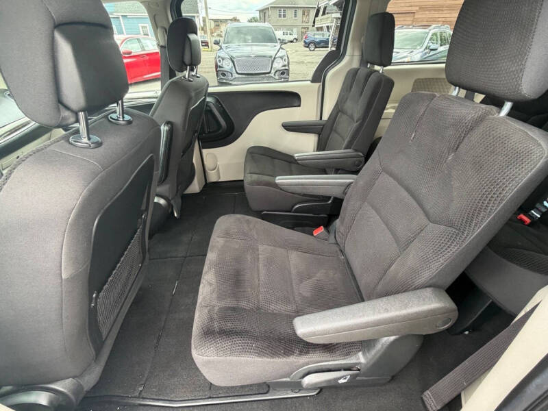 2019 Dodge Grand Caravan SE