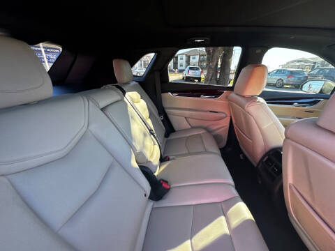 2017 Cadillac XT5 Luxury