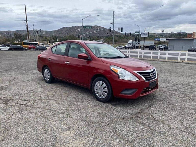 2015 Nissan Versa 1.6 S