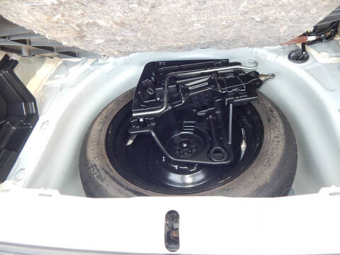 2011 Toyota Prius Two