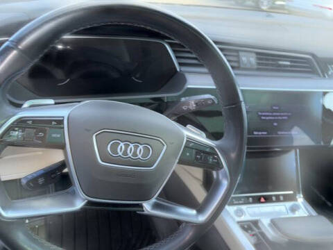 2024 Audi Q8 e-tron quattro Premium Plus