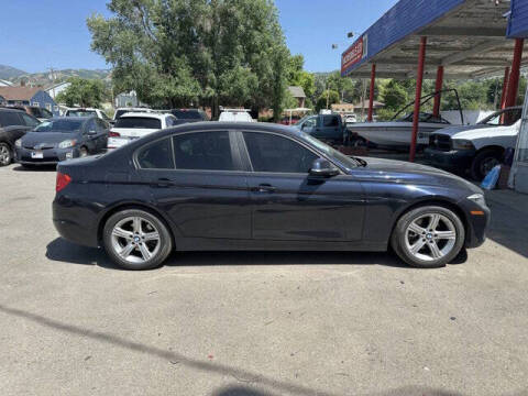 2015 BMW 3 Series 320i