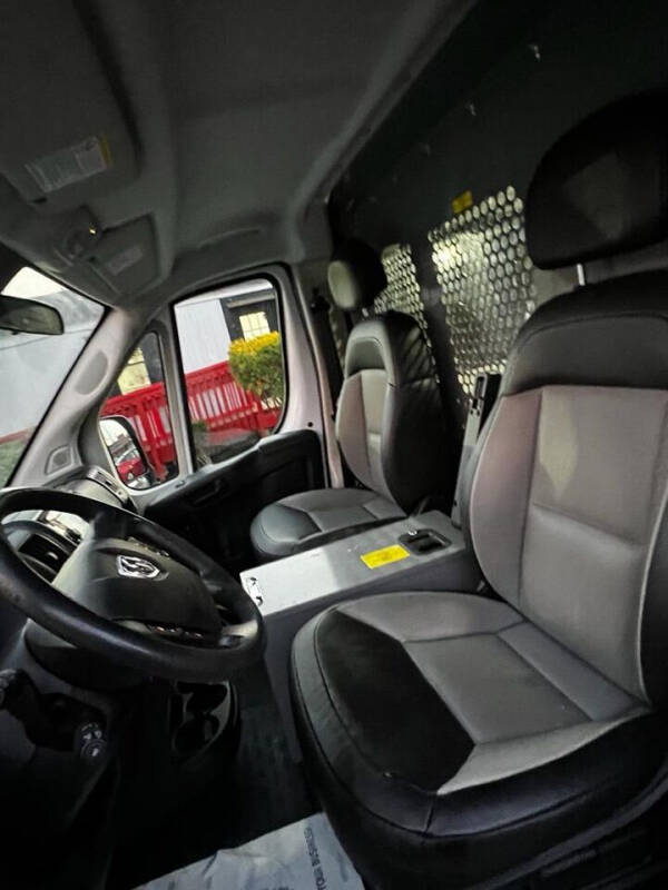 2018 RAM ProMaster Cargo Van Base photo 14