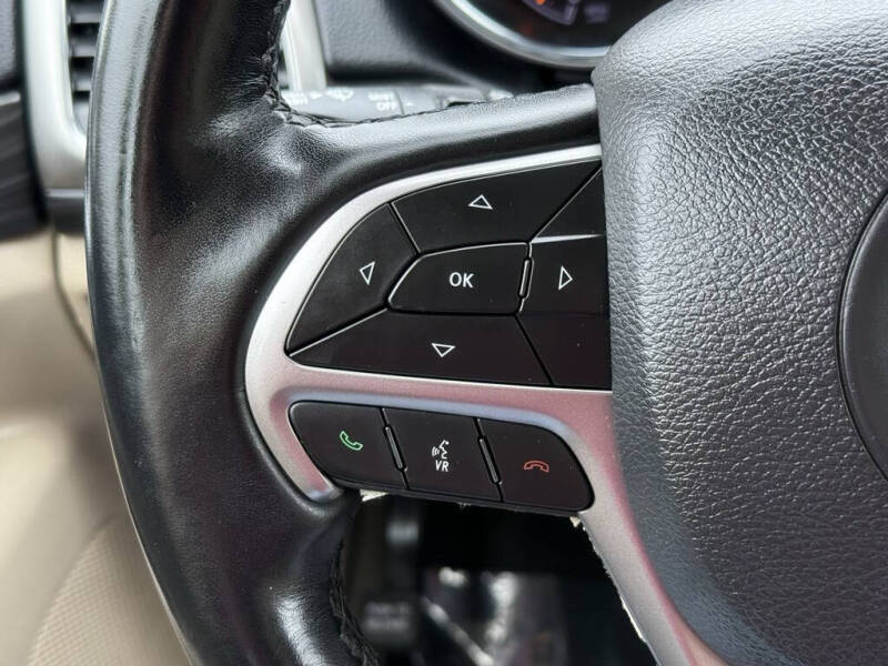 2021 Jeep Grand Cherokee Laredo E