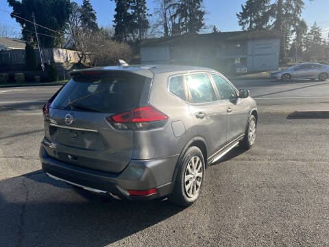2017 Nissan Rogue S