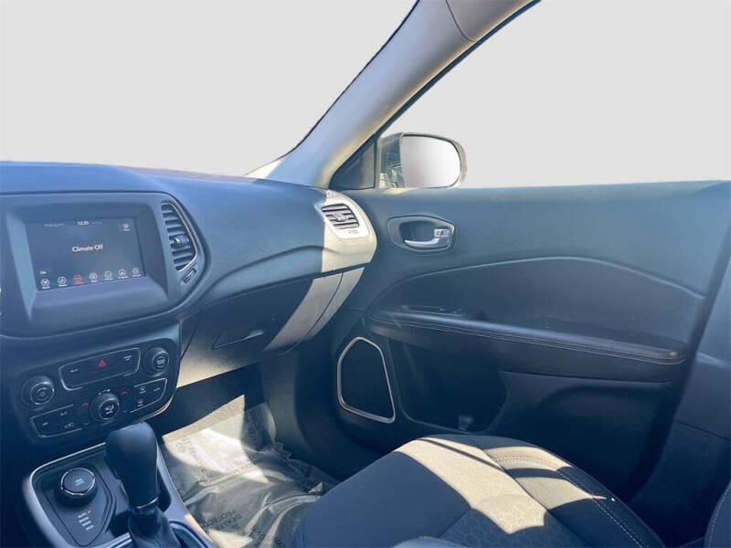 2019 Jeep Compass Sport