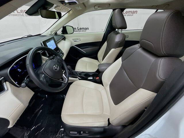 2022 Toyota Corolla Cross XLE