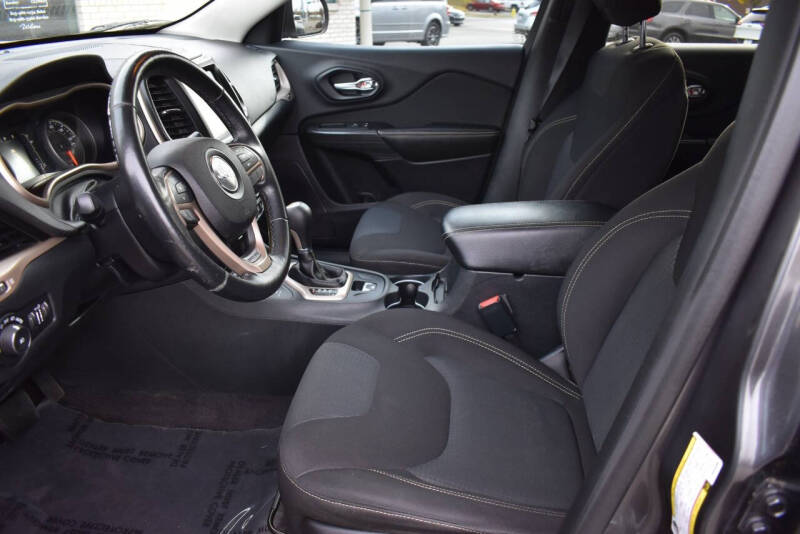 2016 Jeep Cherokee Latitude 75th Anniversary