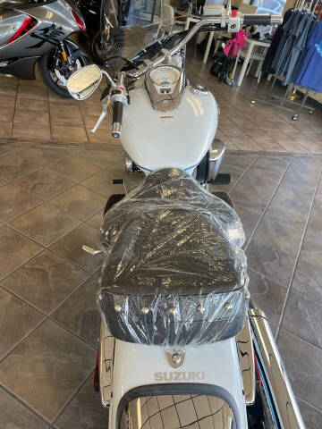 2025 Suzuki C50T VL800T