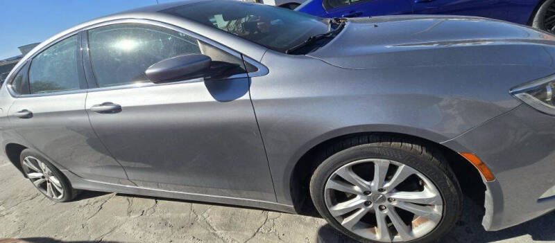 2015 Chrysler 200 Limited