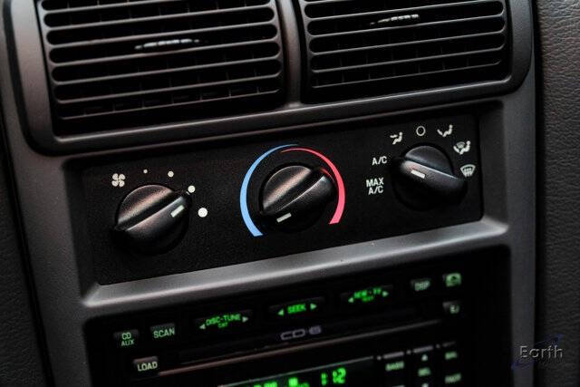 2004 Ford Mustang SVT Cobra