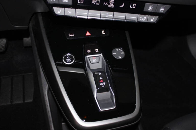 2023 Audi Q4 e-tron quattro Premium Plus 50