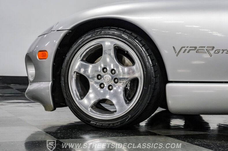 1999 Dodge Viper GTS