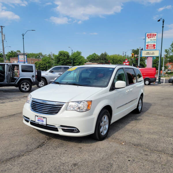 2013 Chrysler Town and Country for sale at Bibian Brothers Auto Sales & Service in Joliet IL