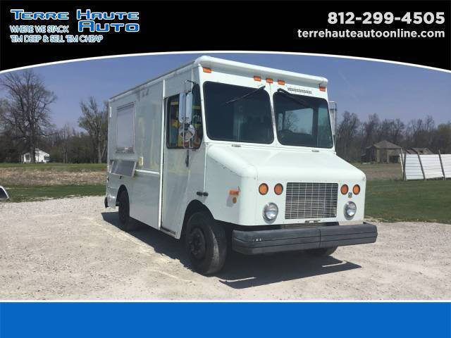 2002 Freightliner MT45 Chassis