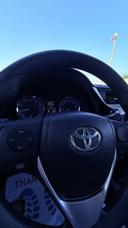 2017 Toyota Corolla LE