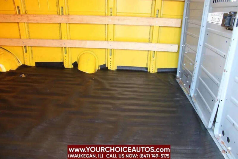 2017 GMC Savana 2500