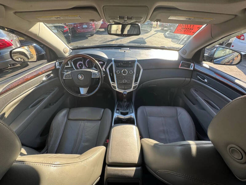 2011 Cadillac SRX Luxury Collection