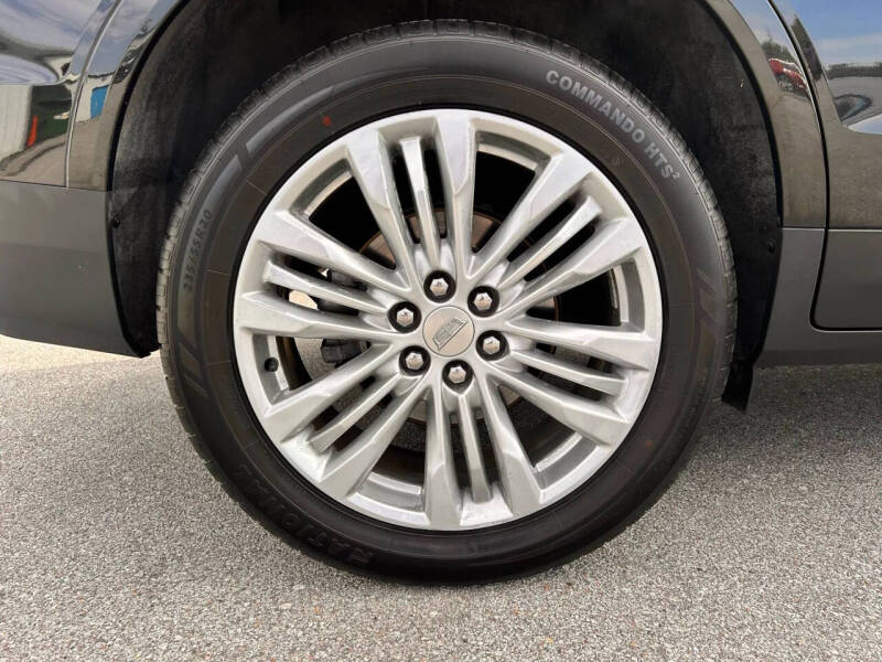 2018 Cadillac XT5 Premium Luxury