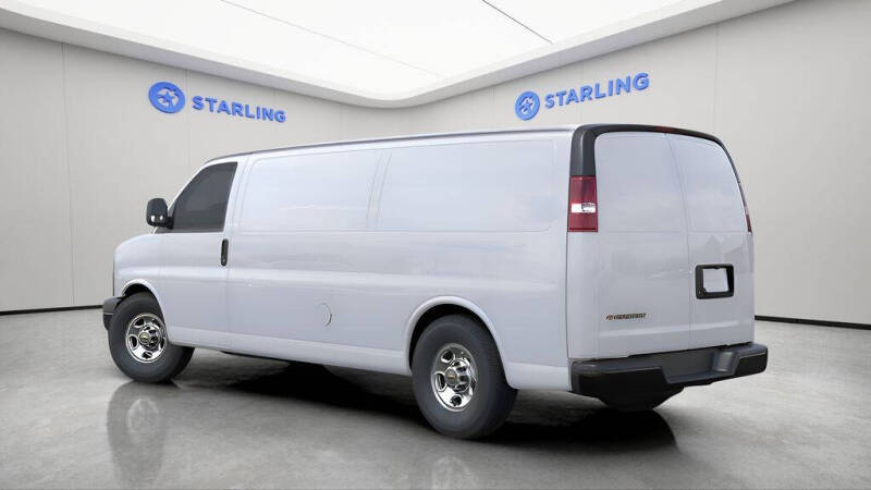 2026 Chevrolet Express 2500