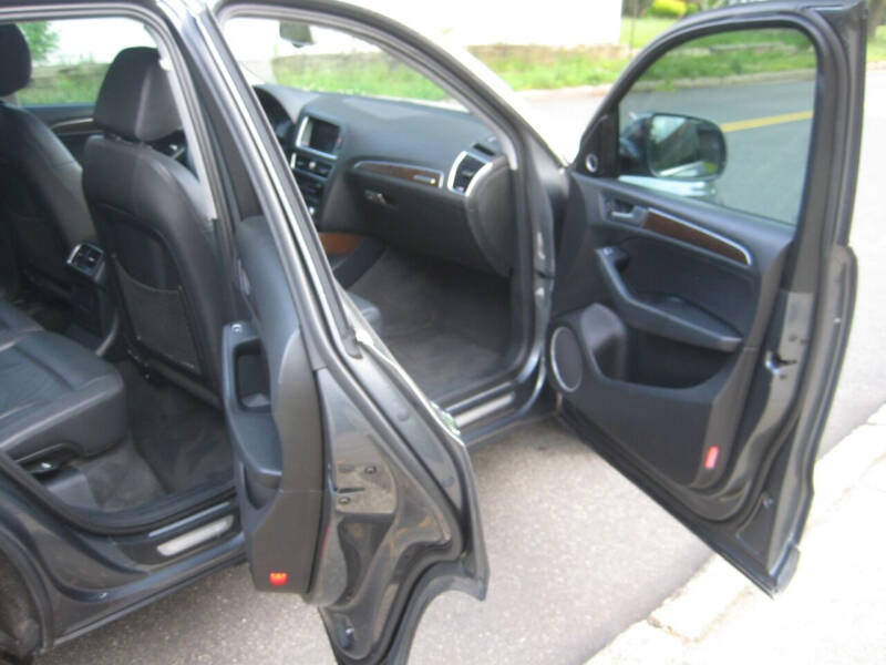 2017 Audi Q5 2.0T quattro Premium Plus