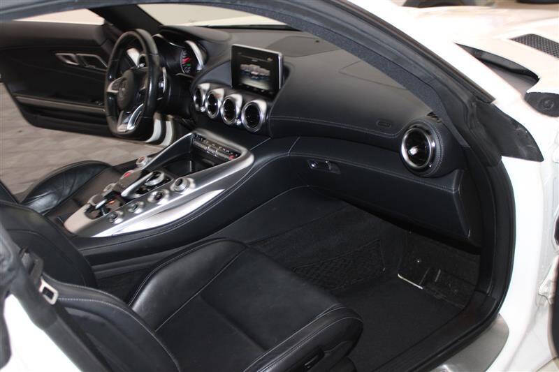 2017 Mercedes-Benz AMG GT