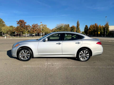 2012 Infiniti M37 x