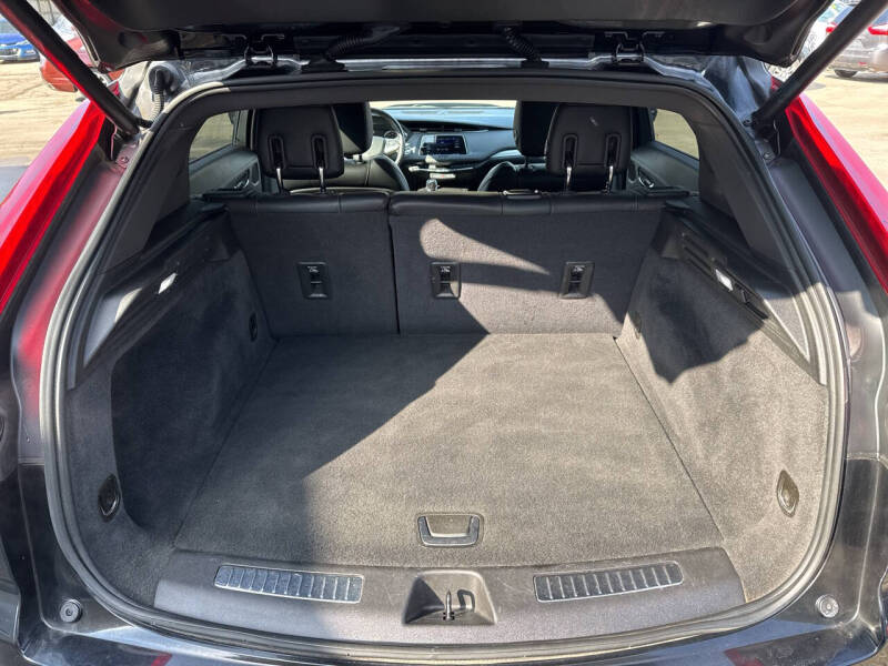 2020 Cadillac XT4 Premium Luxury