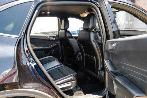 2025 Ford Escape ST-Line Select