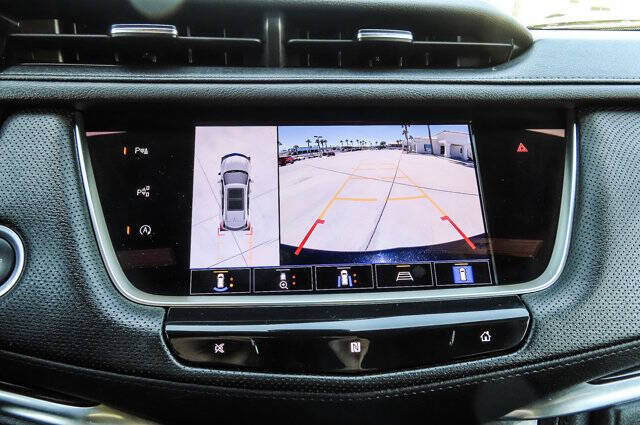 2021 Cadillac XT5 Premium Luxury