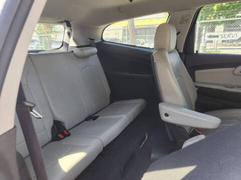 2011 Chevrolet Traverse LTZ