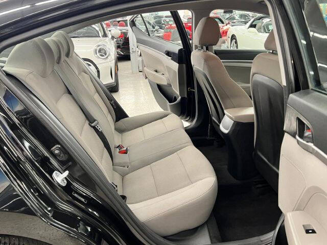 2019 Hyundai Elantra