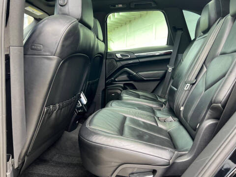 2012 Porsche Cayenne S
