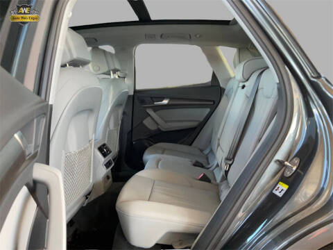 2024 Audi Q5 e quattro S line Premium 55 TFSI