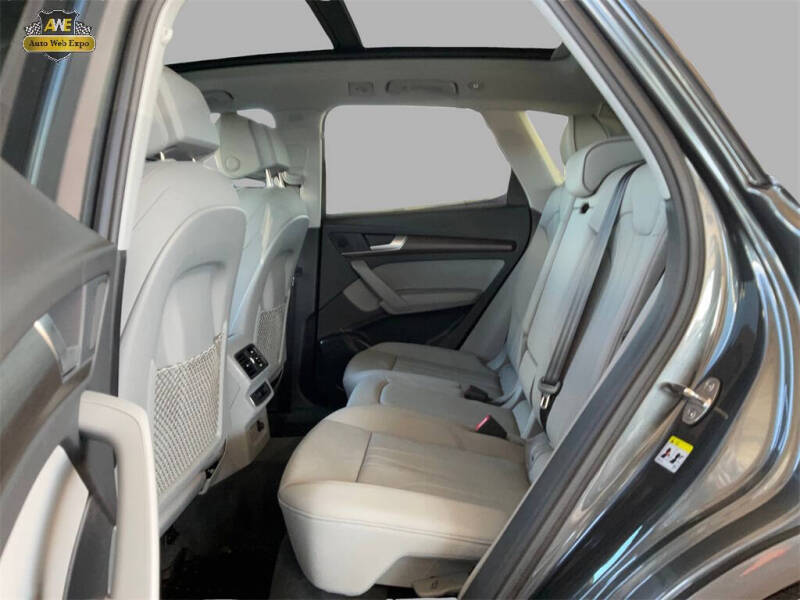 2024 Audi Q5 e quattro S line Premium 55 TFSI