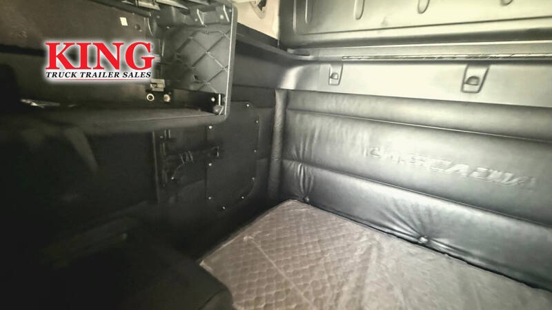 2024 Freightliner Cascadia