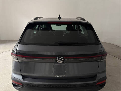2025 Volkswagen Taos S