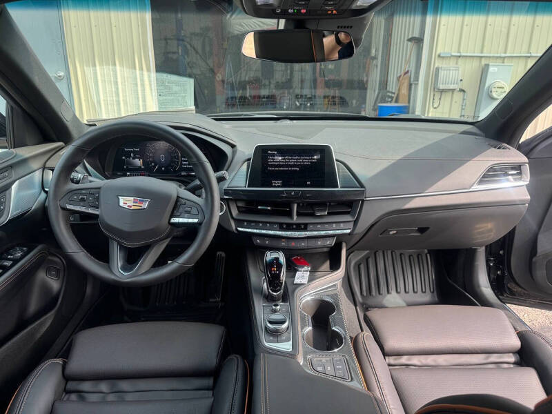 2025 Cadillac CT4-V