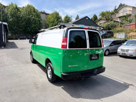 2017 Chevrolet Express 2500