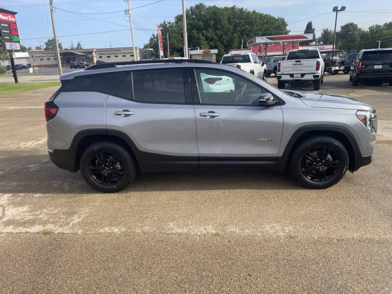 2024 GMC Terrain AT4