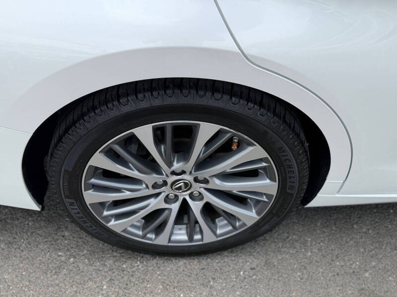 2020 Lexus ES 350