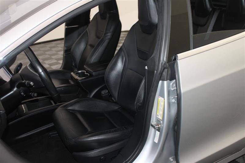 2016 Tesla Model S