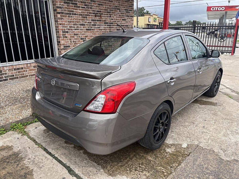 2015 Nissan Versa 1.6 S