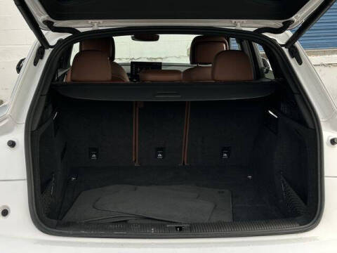 2022 Audi Q5 quattro S line Premium 45 TFSI