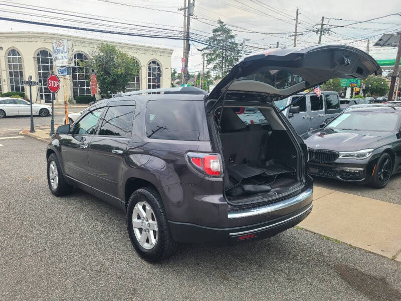 2016 GMC Acadia SLE-2