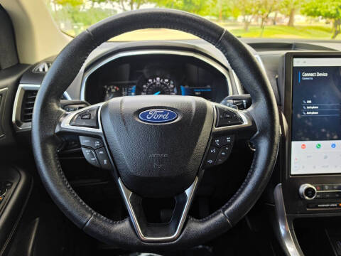 2021 Ford Edge Titanium