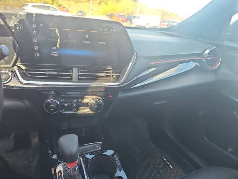 2024 Chevrolet Trax RS