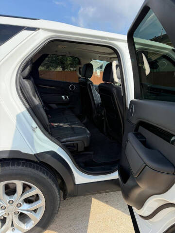 2020 Land Rover Discovery SE