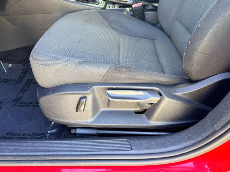 2016 Volkswagen Golf TSI SE